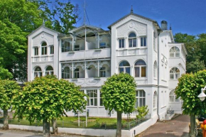 Отель Ferienappartement-Jasmund-05  Зелин